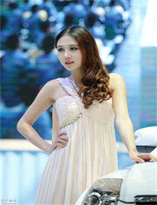 校花双腿灌满白浆沦为玩物的视频,我和漂亮岳的肉欲小说